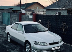 Toyota Windom 1998 года