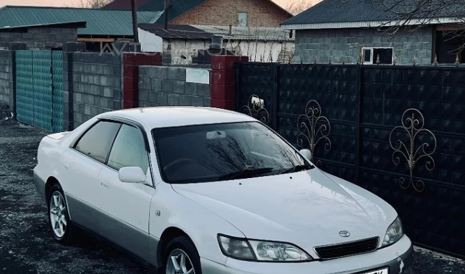 Toyota Windom 1998 года
