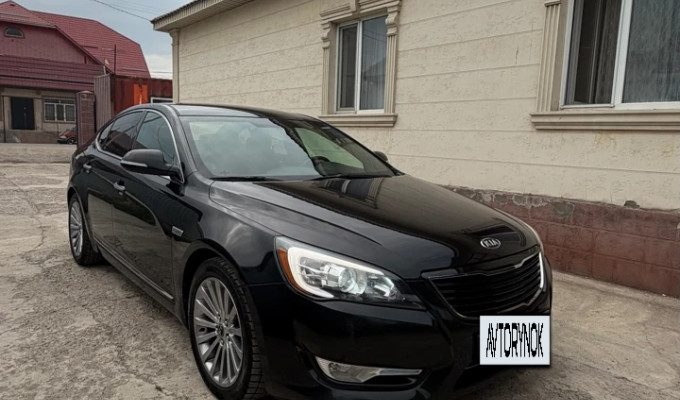 Kia K7 2010 года