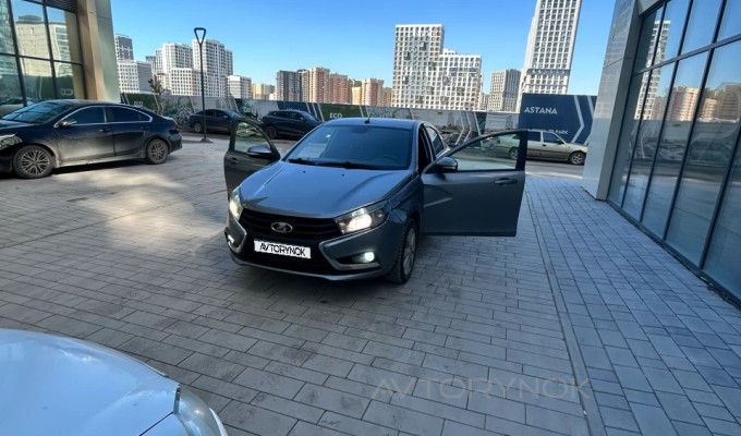 ВАЗ (Lada) Vesta 2020 года