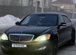 Mercedes-Benz S-Класс 2006 года
