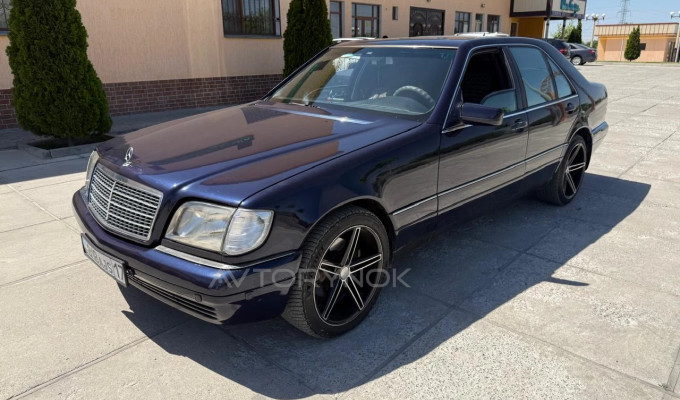 Mercedes-Benz S-Класс 1997 года