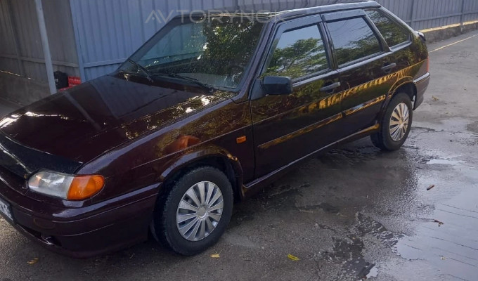 ВАЗ (Lada) 2114 2012 года