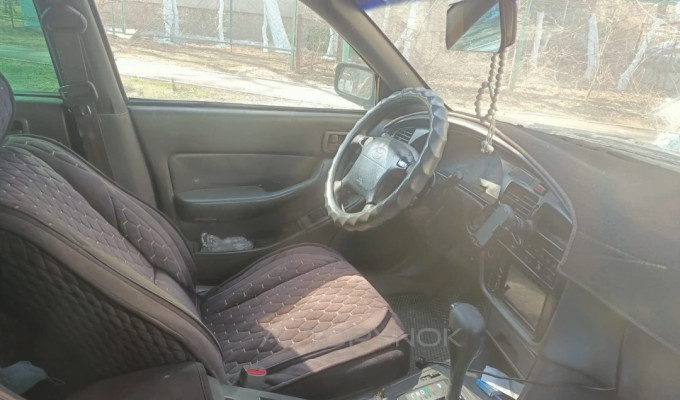 Toyota Camry 1992 года
