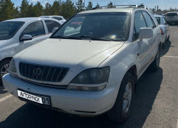 Lexus RX 2001 года