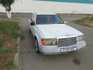 Mercedes-Benz E-Класс 1990 года