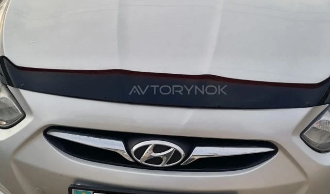 Hyundai Accent 2012 года