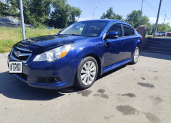 Subaru Legacy 2010 года