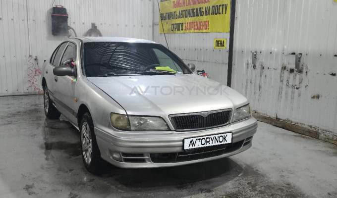 Nissan Maxima 1998 года