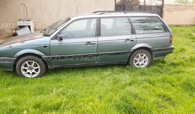 Volkswagen Passat 1989 года