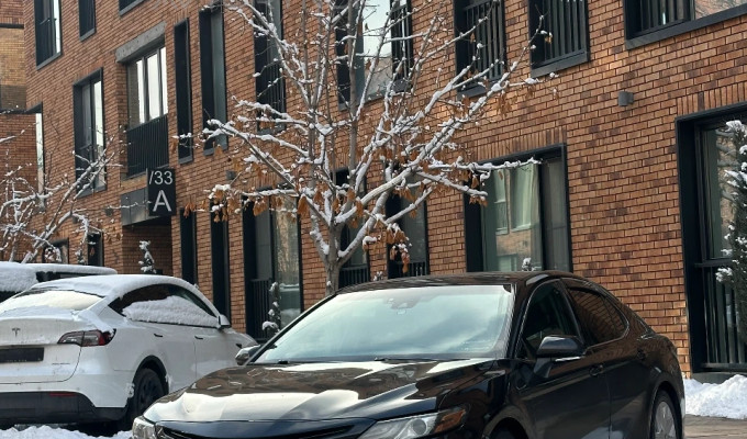 Toyota Camry 2021 года
