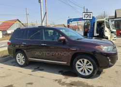 Toyota Highlander 2011 года
