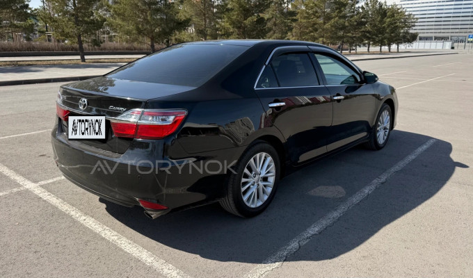 Toyota Camry 2014 года