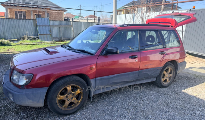 Subaru Forester 1997 года