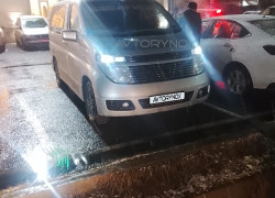Nissan Elgrand 2005 года