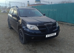Mitsubishi Outlander 2004 года