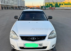 ВАЗ (Lada) Priora 2013 года