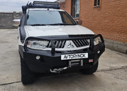 Mitsubishi Pajero Sport 2012 года