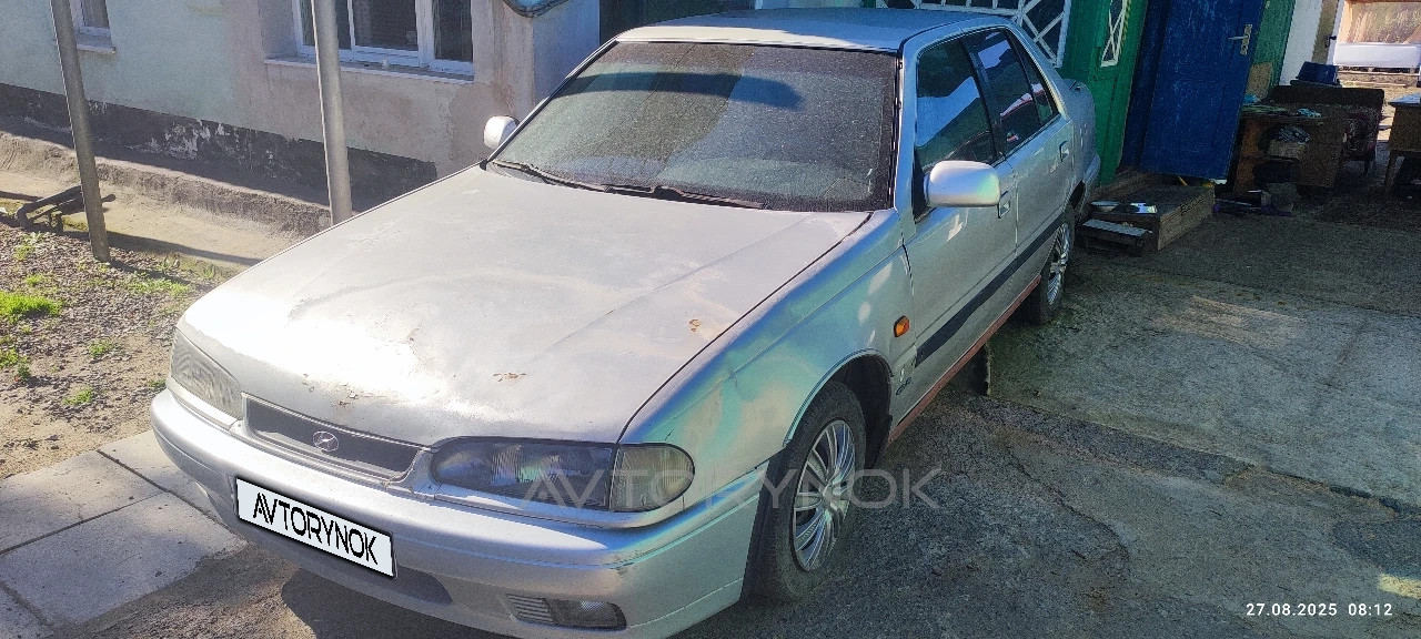 Hyundai Sonata, 1993