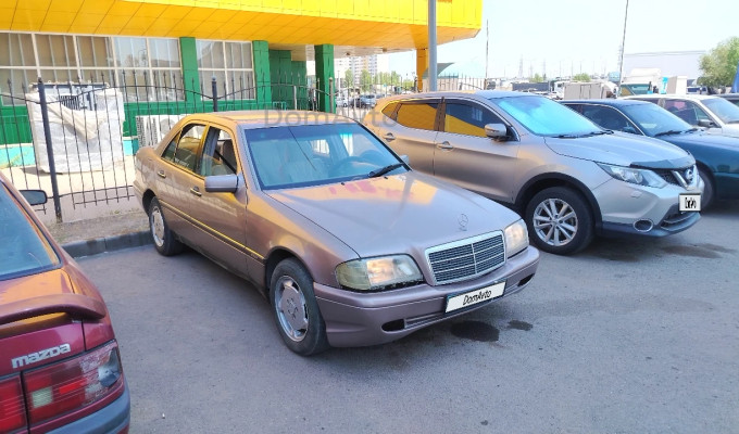 Mercedes-Benz C-Класс 1997 года