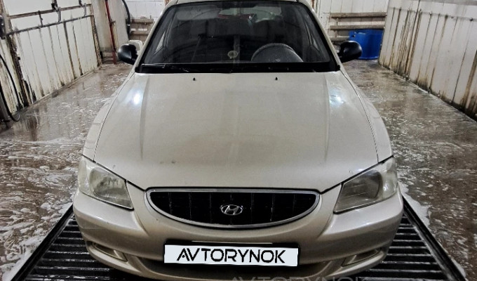 Hyundai Accent 2004 года