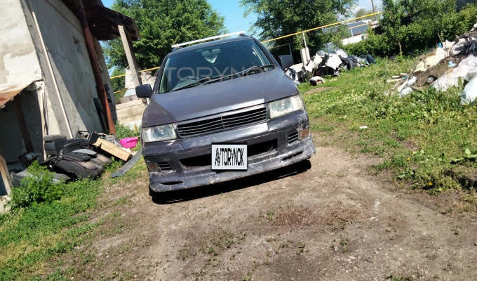 Mitsubishi Chariot 1998 года