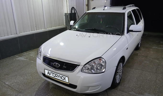 ВАЗ (Lada) Priora 2013 года