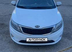 Kia Rio 2015 года