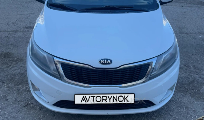 Kia Rio 2015 года