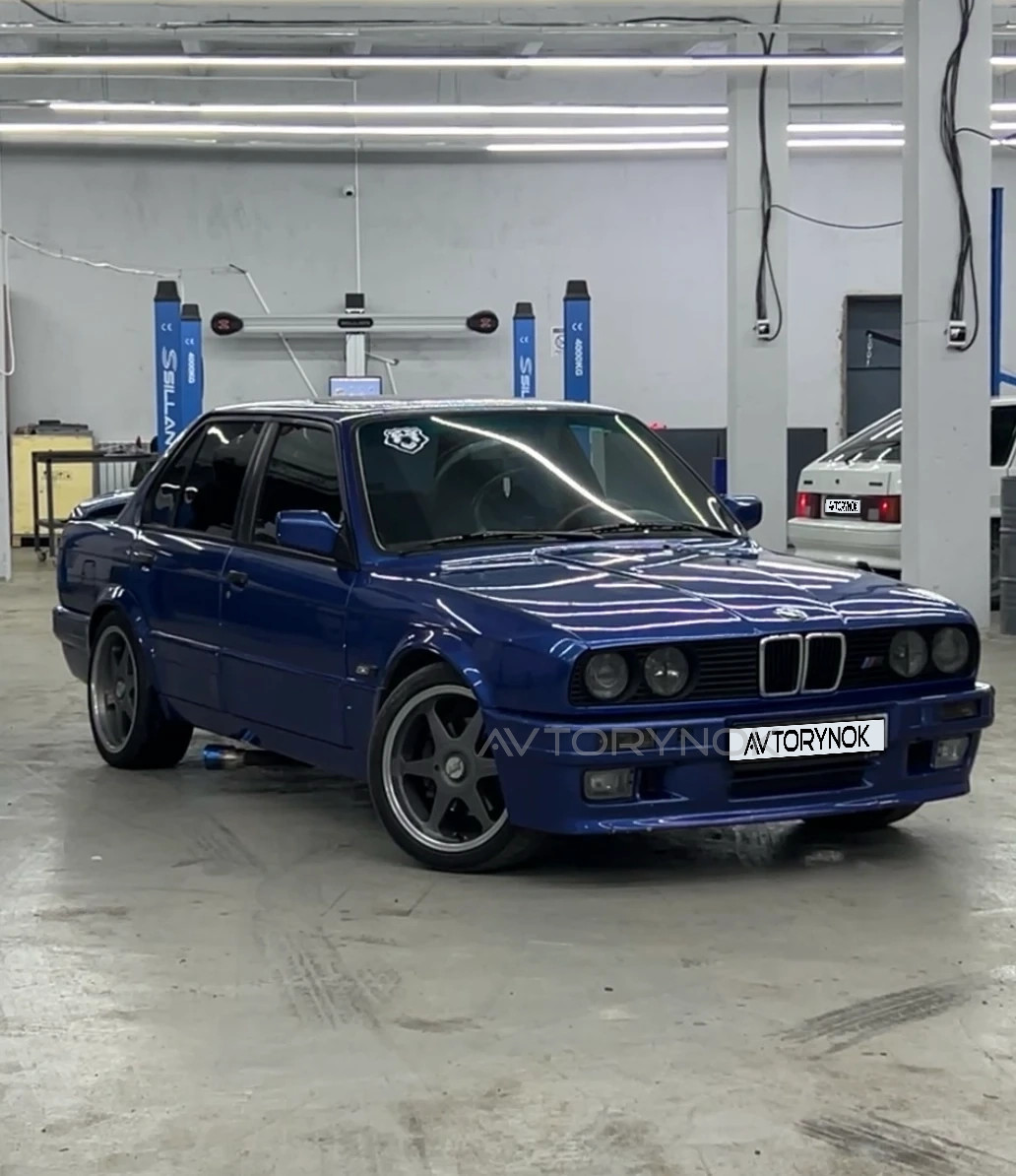 BMW 3 Series, 1988