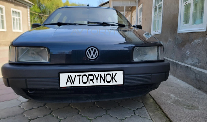 Volkswagen Passat 1992 года