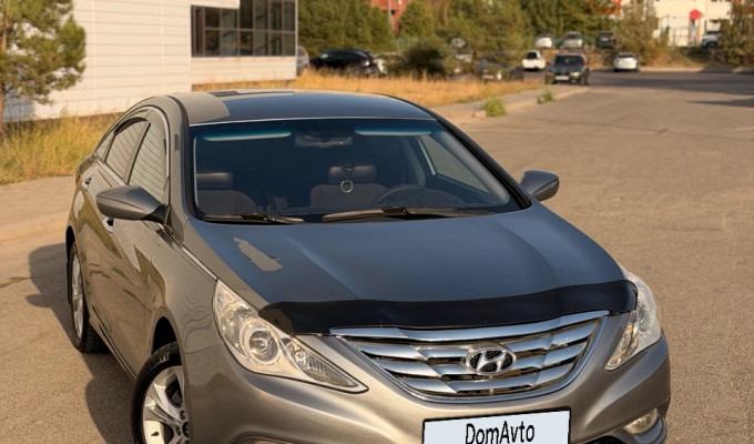Hyundai Sonata 2011 года