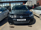 Volkswagen Touareg 2011 года