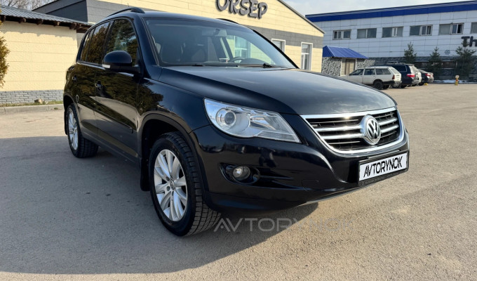 Volkswagen Tiguan 2008 года