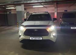 Toyota Highlander 2023 года