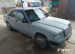 Mercedes-Benz 190 1990 года