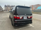 Toyota Alphard 2004 года