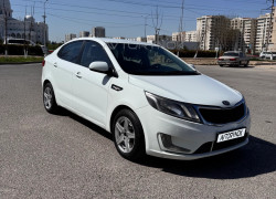 Kia Rio 2013 года