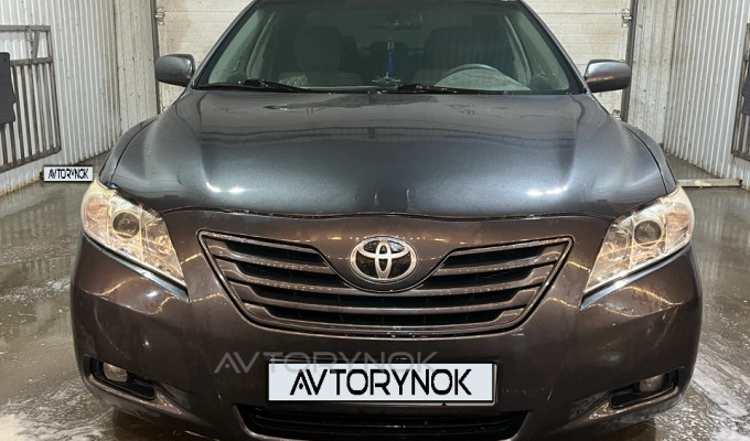 Toyota Camry 2007 года