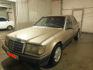 Mercedes-Benz E-Класс 1988 года