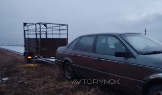 Volkswagen Passat 1992 года