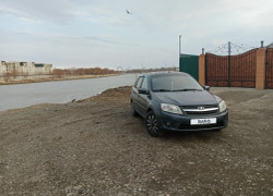 ВАЗ (Lada) Granta 2017 года