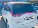 Toyota Estima 2006 года