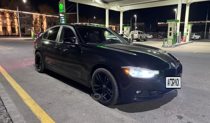 BMW 3 серия 2018 года
