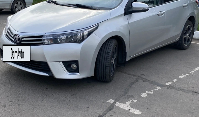 Toyota Corolla 2014 года