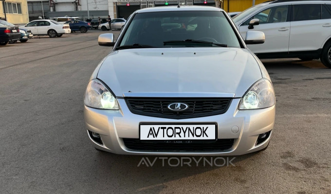 ВАЗ (Lada) Priora 2014 года