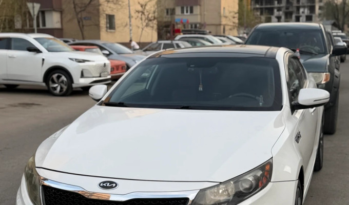 Kia Optima 2013 года