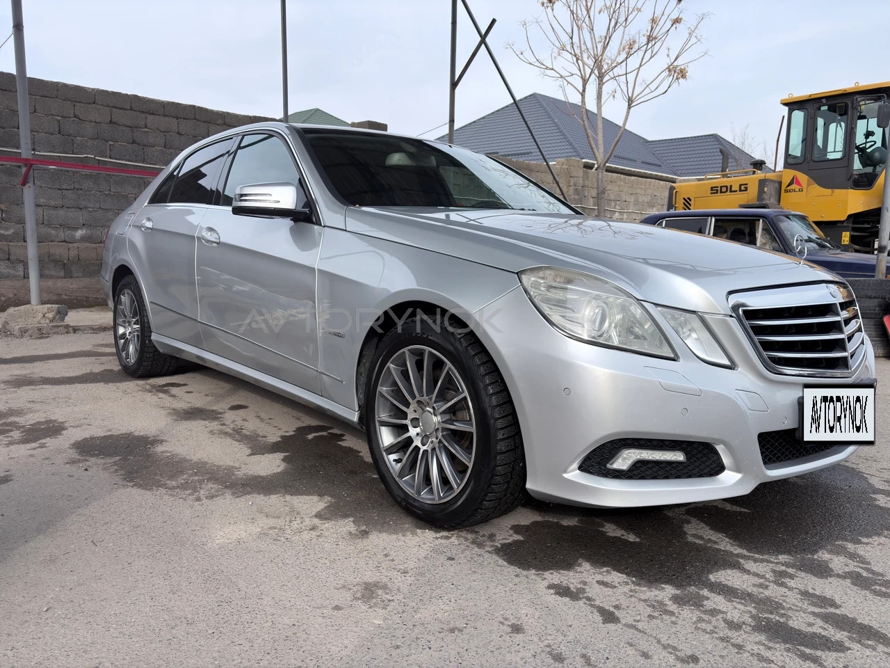 Mercedes-Benz E-Class, 2009