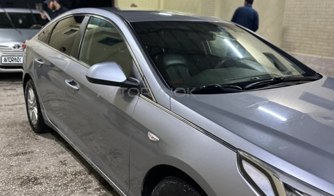 Hyundai Sonata 2017 года