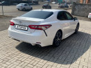 Toyota Camry 2017 года